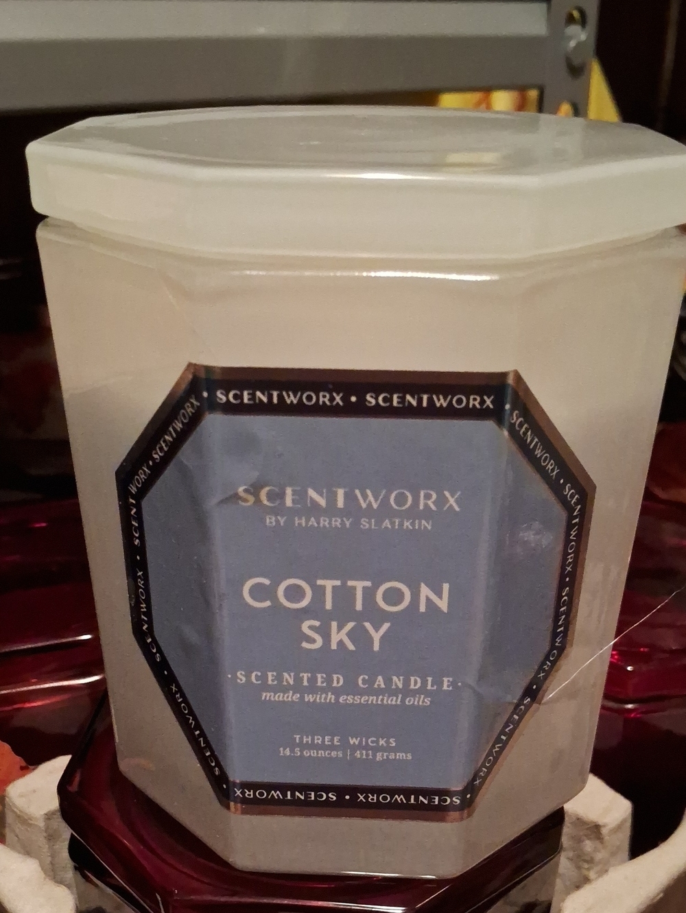 Cotton Sky Scented Candle — White